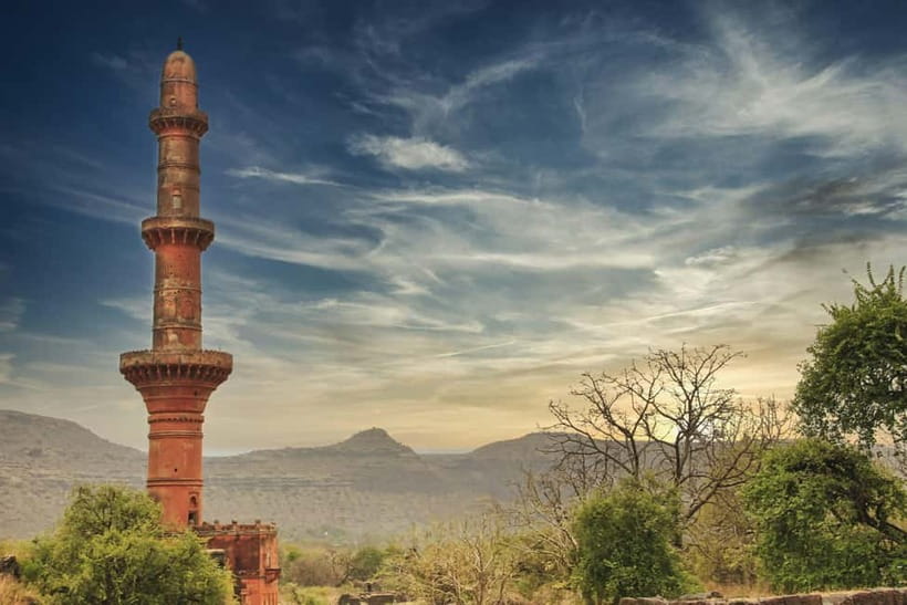 From Aurangabad: 2-Day Ajanta and Ellora Caves Private Tour - Who this tour suits best (and who should rethink it)