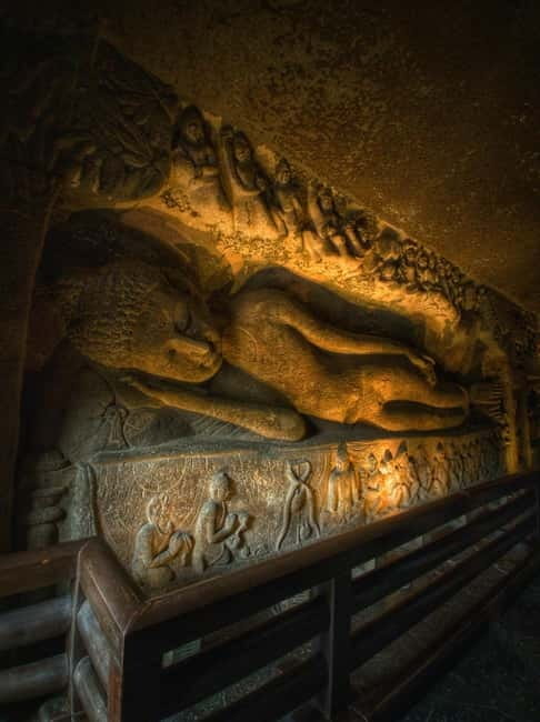 From Aurangabad: 2-Day Ajanta and Ellora Caves Private Tour - Timing, crowds, and vendors: practical advice that saves your day