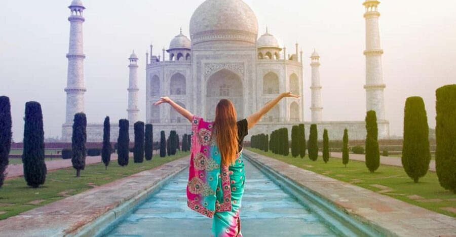 From Delhi/Agra: Taj Mahal Tour with Rental Saree Experience - Pickup, Ride Time, and Getting Fitted at Ganpati Garments