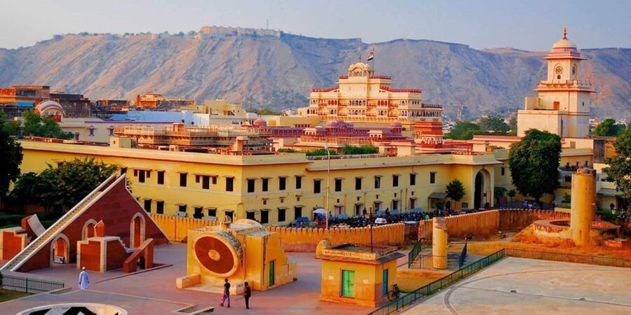 From Delhi: Jaipur Day Trip by Fast Train or Private Car - Who should book this, and who should skip it