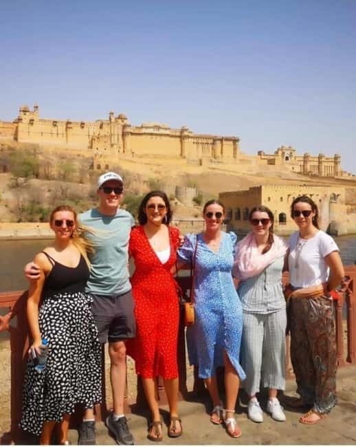 From Delhi: Jaipur Private Guided Day Tour - City Palace: Where Courtyards and Museums Make It Feel Real