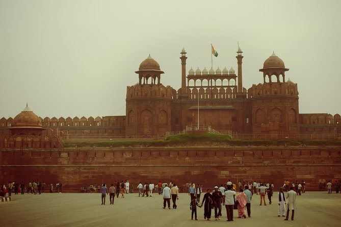 From Delhi: Private 4-Days Golden Triangle Tour - All Inclusive - Day 1 in Delhi: Red Fort First, Plus the Delhi Icons You Actually Want to See