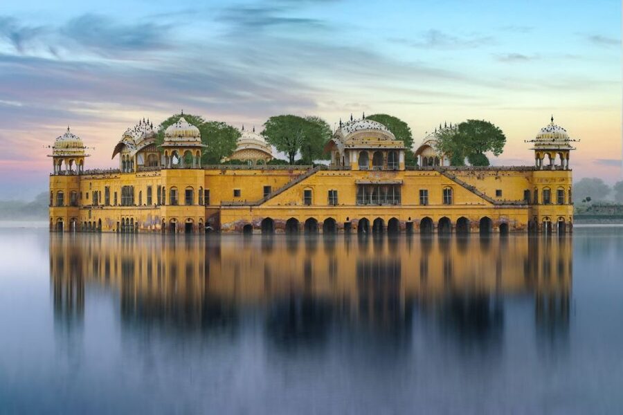 From Delhi: Private Jaipur & Amber Fort Guided Tour by Car - Price and value: what $5 does and what it doesn’t