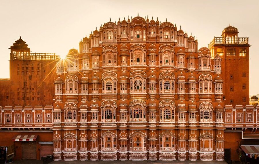 From Delhi: Private Jaipur & Amber Fort Guided Tour by Car - Amber Fort: the hilltop architecture stop that sets the tone
