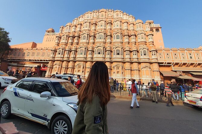 From Delhi: Private Jaipur Tour by Car - All Inclusive - City Palace: Architecture and Museum Areas in the Center of Jaipur