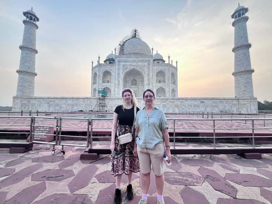 From Delhi: Private Taj Mahal, Agra Fort & Baby Taj Day Tour - The drive to Agra via Yamuna Expressway, with easy pacing