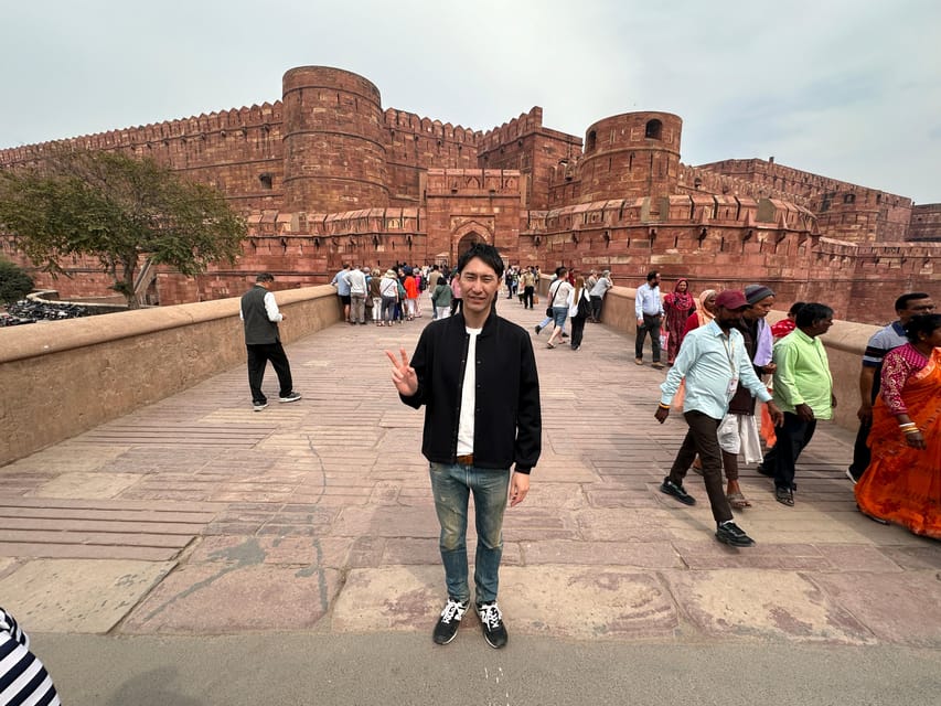 From Delhi: Private Taj mahal and Agra Fort with Car Tour - Languages and private-group comfort, especially for solo travelers