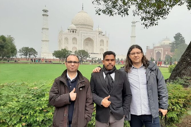 From Delhi: Private Taj Mahal Sunrise, Baby Taj & Fort Tour - Price and Value Check for a Delhi to Agra Private Day Trip