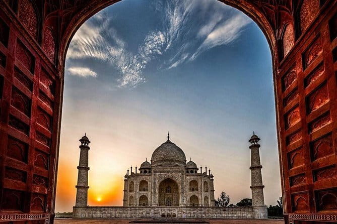 From Delhi: Private Taj Mahal Sunrise Tour with Agra Fort - What you are really paying for: value versus entry tickets