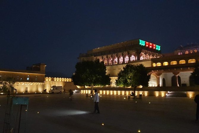 From Delhi: Same Day Amer Fort & Jaipur Tour By Car - Jantar Mantar Jaipur: Measuring Time With Bricks