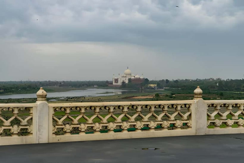 From Delhi: Same Day Taj Mahal & Agra Day Tour by Car - Taj Mahal inside time limits: guided love story, photo angles, and Friday closures