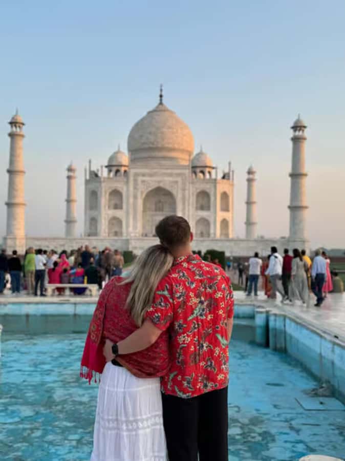 From Delhi: Same Day Taj Mahal Tour with lunch in 5 star - Key things you’ll like on this Agra day trip
