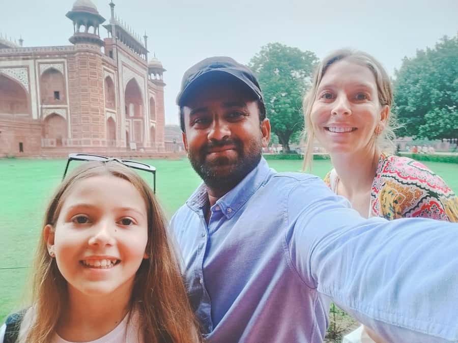 From Delhi: Same Day Taj Mahal Tour with lunch in 5 star - Pace and logistics: how this one-day loop stays manageable
