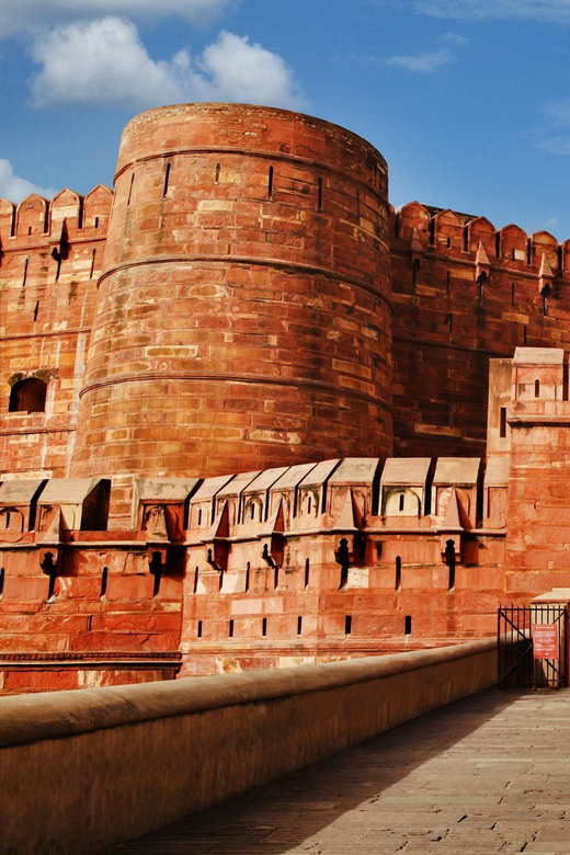 From Delhi: Sunrise Taj Mahal Tour By Car with Breakfast - Small Details That Can Save You Headaches