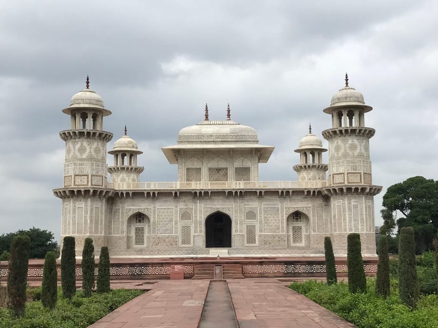 From Delhi: Sunrise Taj Mahal Tour By Car with Breakfast - Agra Fort UNESCO Visit: More Structure, More Stories, Different Views