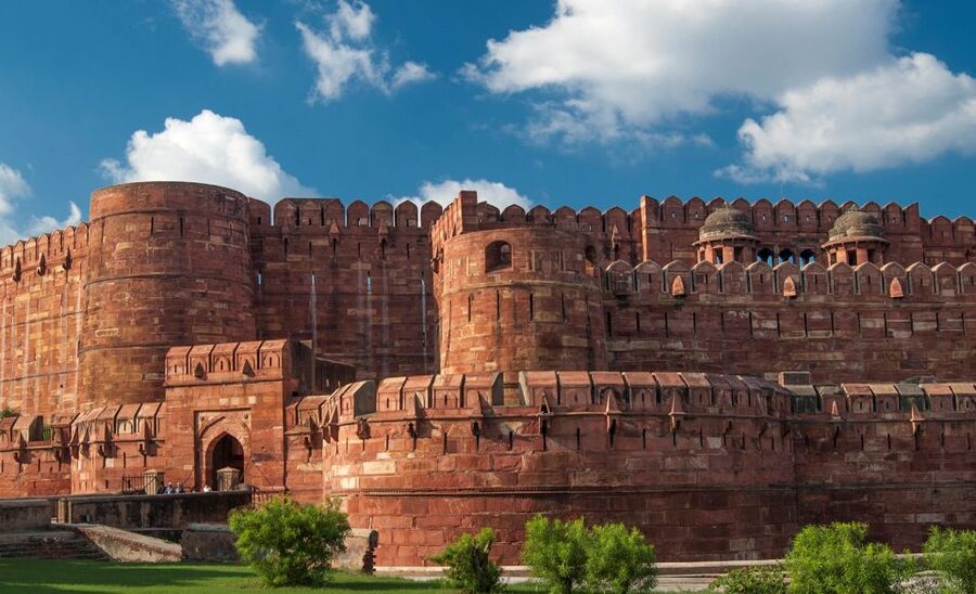 From Delhi: Taj Mahal & Agra City Tour By Gatiman Train - Taj Mahal time: what to expect and how to make it count