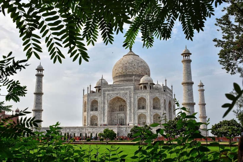From Delhi: Taj Mahal & Agra Day Tour by Superfast Train - Agra Fort after the Taj: why this stop feels dramatic