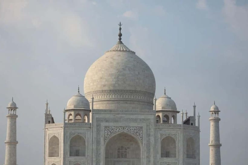 From Delhi: Taj Mahal & Agra Day Tour with Fatehpur Sikri - Lunch in Agra: keep it simple, keep it on schedule