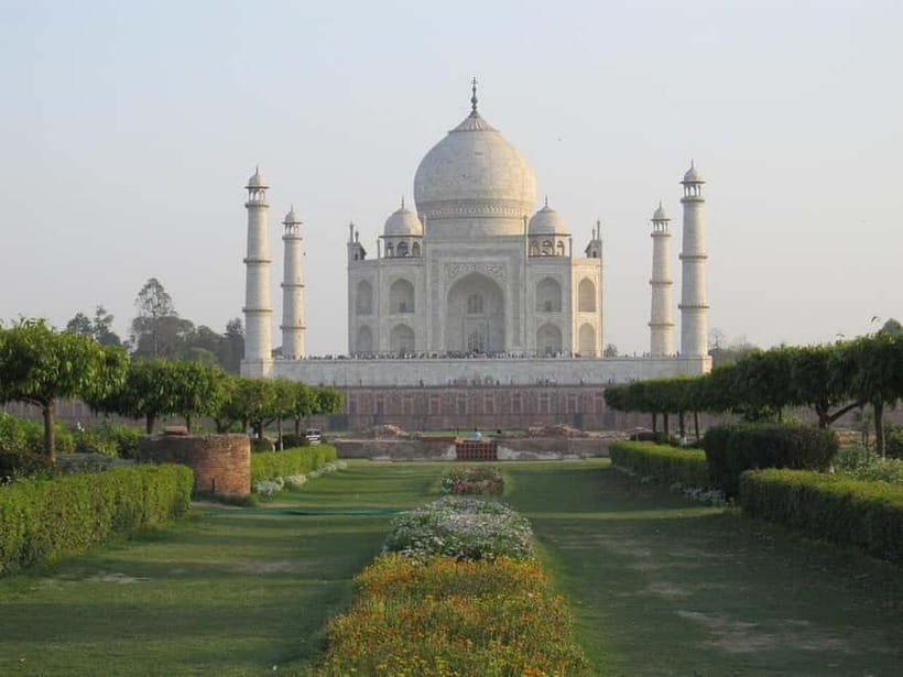 From Delhi: Taj Mahal & Agra Day Tour with Fatehpur Sikri - Fatehpur Sikri: Akbar’s red-sandstone capital, Buland Darwaza, and the big picture
