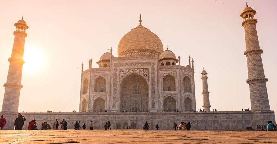 From Delhi: Taj Mahal & Agra Fort Day Trip by Express Train - The express train schedule, class choice, and why it matters