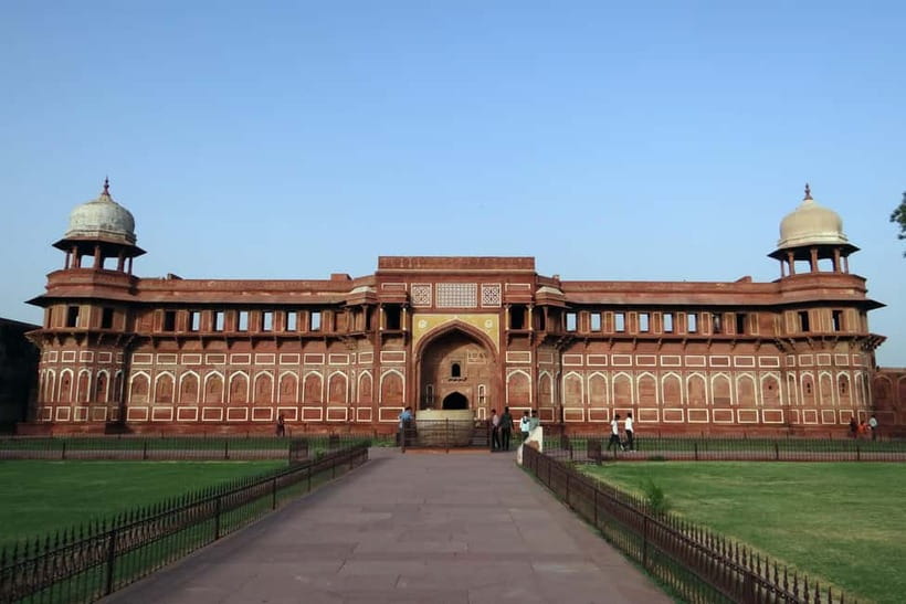 From Delhi: Taj Mahal & Agra Tour with Lunch at Marriott - Private guide and driver setup: how this day stays flexible