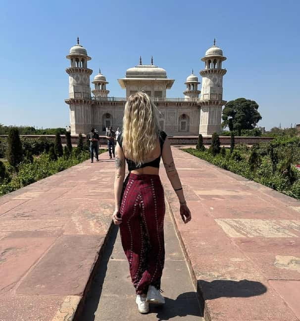 From Delhi: Taj Mahal & Agra With Fatehpur Sikri Day Tour - Who This Tour Suits Best (And Who Might Not Love It)