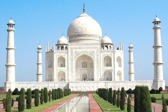 From Delhi: Taj Mahal and Agra City Tour by Car - All Inclusive - Mehtab Bagh at Sunset: The River View Moment