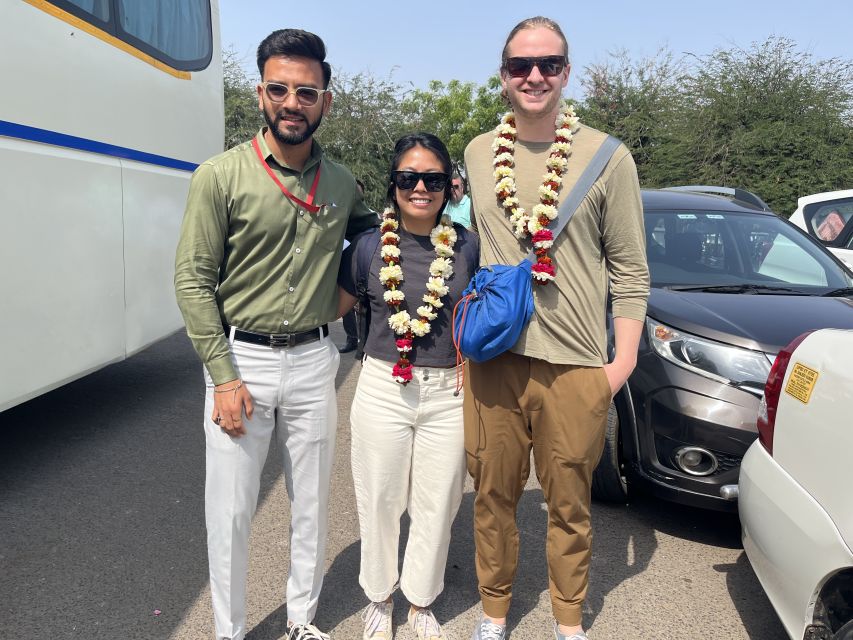 From Delhi: Taj Mahal and Agra Day Tour by Super-fast Train - Entering the Taj Mahal Complex With a Guide and Skipping the Ticket Line