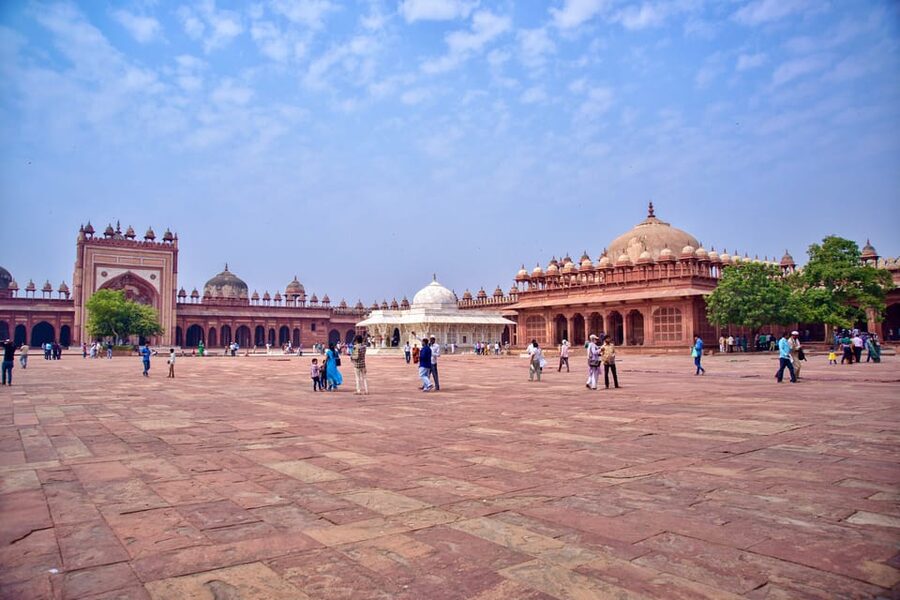 From Delhi: Taj Mahal Sunrise, Agra Fort & Baby Taj Day Tour - Photo strategy and pacing, so you don’t feel rushed