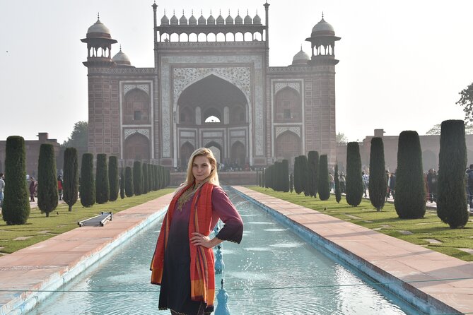 From Delhi: Taj Mahal Sunrise Tour w/ Elephant Conservation - Sunrise Taj Mahal, Agra Fort, and Wildlife SOS, what makes it worth the early start