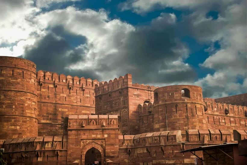 From Jaipur: Agra Private Day Trip with Taj Mahal &Agra Fort - Private AC ride from Jaipur to Agra, the part most people underestimate