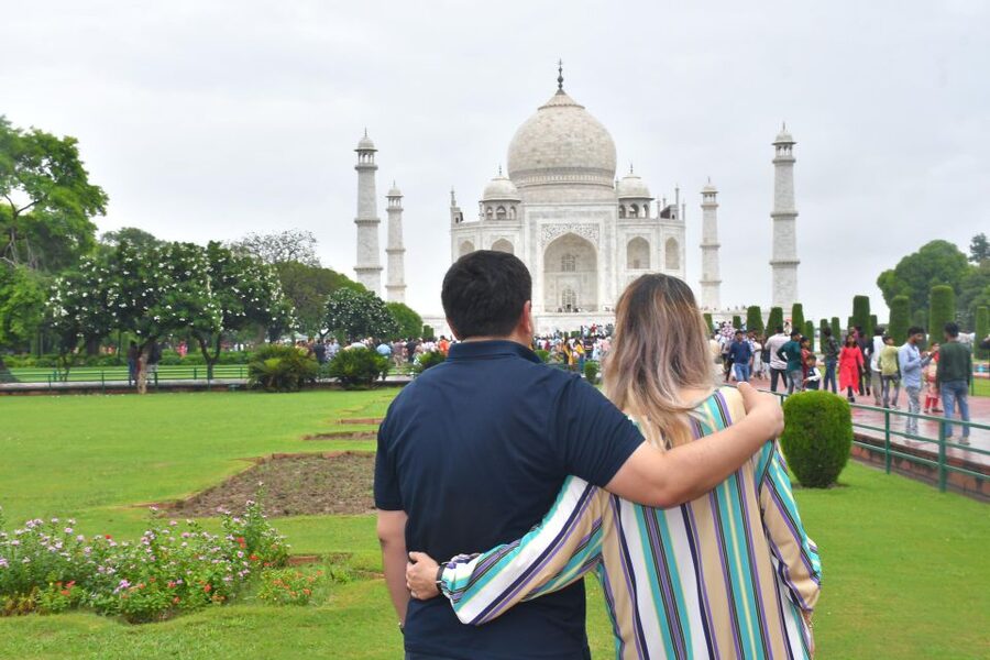From Jaipur: Agra Private Day Trip with Taj Mahal &Agra Fort - What you actually get included, and where you may pay extra