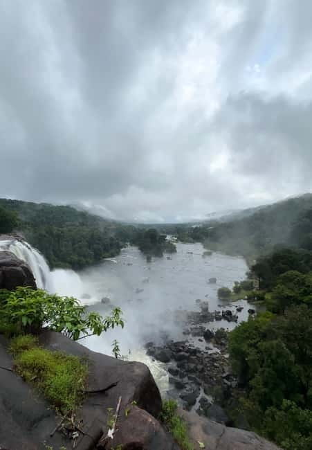 From Kochi: Athirappilly Waterfalls Day Trip with Transfers - How to pack for comfort, sun, and possible rain