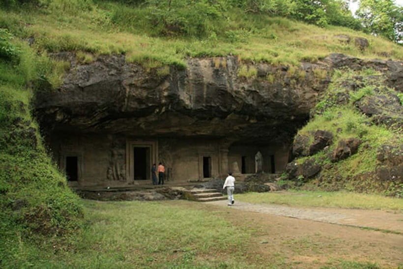From Mumbai: Half-Day Elephanta Caves Tour with Ferry Ride - From Mumbai docks to UNESCO stone: what this day trip really delivers