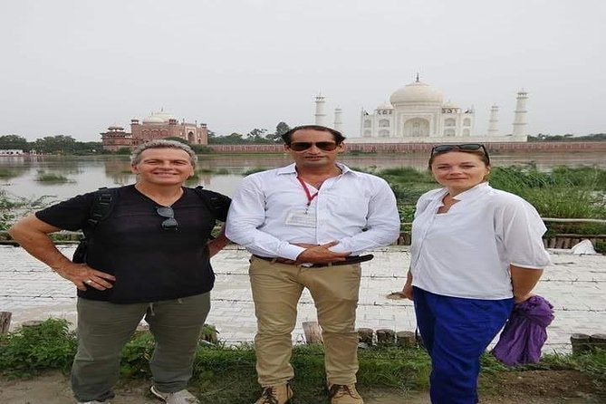 Full Day Agra Tour with Taj Mahal at Sunrise and Sunset - Taj Mahal early morning: what you get in your first 2 hours