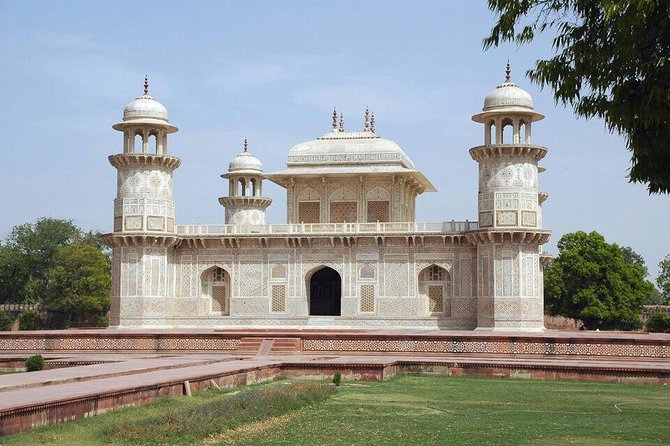 Full Day Agra Tour with Taj Mahal at Sunrise and Sunset - Getting picked up at 6:00 am, then riding comfortably for about 12 hours