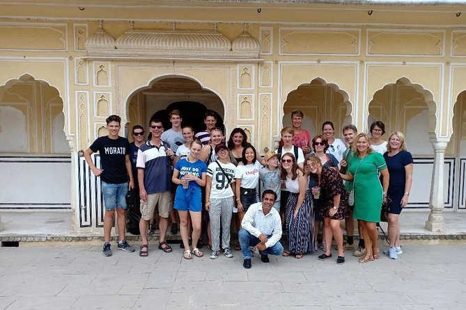 Full-Day Jaipur City Sightseeing Private Tour - Pickup, AC car, and the rhythm of a 1-day circuit