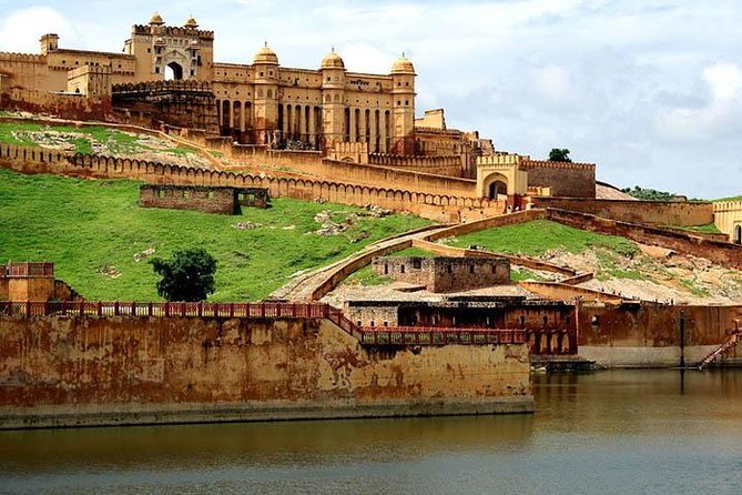 Full-Day Jaipur City Tour with Amber Fort and City Palace - A full-day Jaipur plan that keeps the day moving (without feeling frantic)