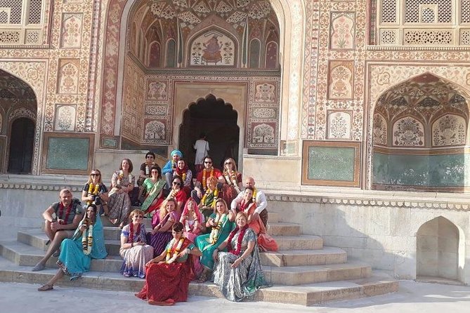 Full-day Jaipur Private Sightseeing Tour by Car with Guide - Your guide matters, and the day gets better when they steer the story