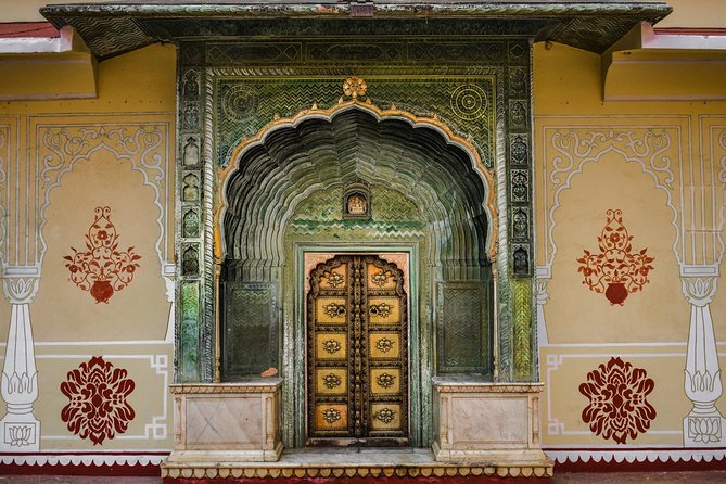Full-day Jaipur Private Sightseeing Tour by Car with Guide - What to expect at each stop, including time limits and trade-offs