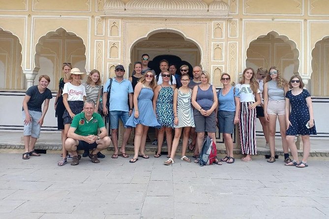 Full-day Jaipur Private Sightseeing Tour by Car with Guide - Route highlights: Sheesh Mahal to Patrika Gate in one day
