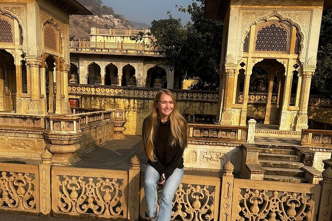 Full-Day Jaipur Tour with Guide and Private Car - Why this Jaipur circuit works: private car plus an English guide