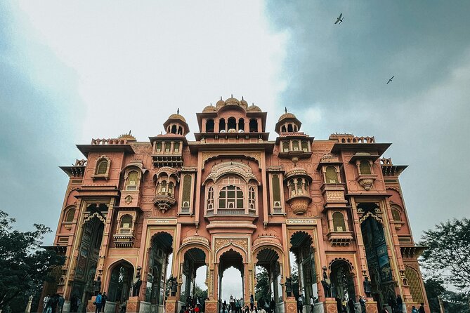 Full Day Old City Private Tour with Local Market visit in Jaipur - Jal Mahal: that postcard lake view, with limits