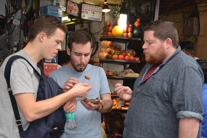 Full Day Old Delhi Food, Heritage, Cultural experience&visit Masterji Kee Haveli - Kinari Bazaar: embroidery, borders, and wedding finishing details