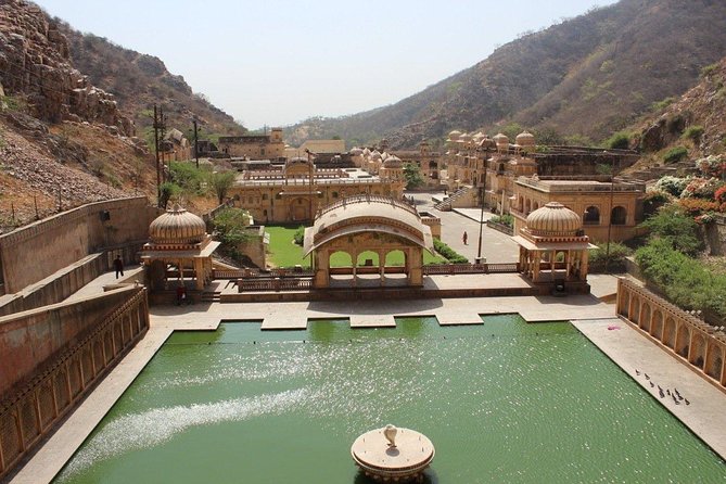 Full-Day Private City Tour of Jaipur - How the day feels with AC pickup and a private driver