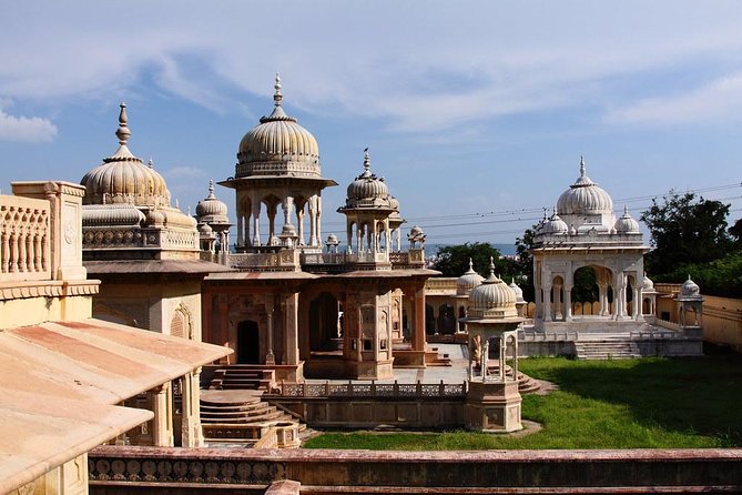Full-Day Private City Tour of Jaipur - City Palace, Hawa Mahal, Jantar Mantar: the “Jaipur is engineering” trio