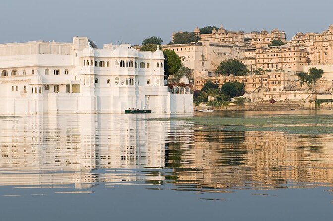Full-Day Private City Tour of Udaipur Including Boat Ride in Lake Pichola - A One-Day Udaipur Plan That Centers on the Water