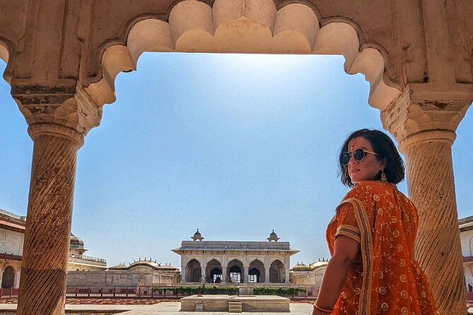 Full-Day Private Tour to Taj Mahal and Agra from Delhi - Shopping stops: how to enjoy the tour without getting pressured