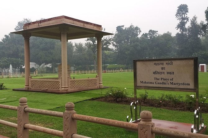 Full Day Tour of Delhi With Guide & Entrances - Parliament photo stop, India Gate, and the war memorial feel