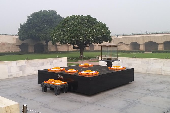 Full Day Tour of Delhi With Guide & Entrances - Price and logistics: what you get for the money